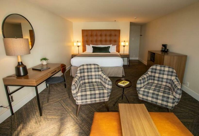 Студия Стандарт Вид на Море, Shearwater Inn
