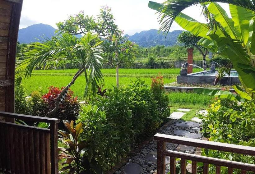 Номер Deluxe Вид на Горы, Umma Bali Menjangan Retreat