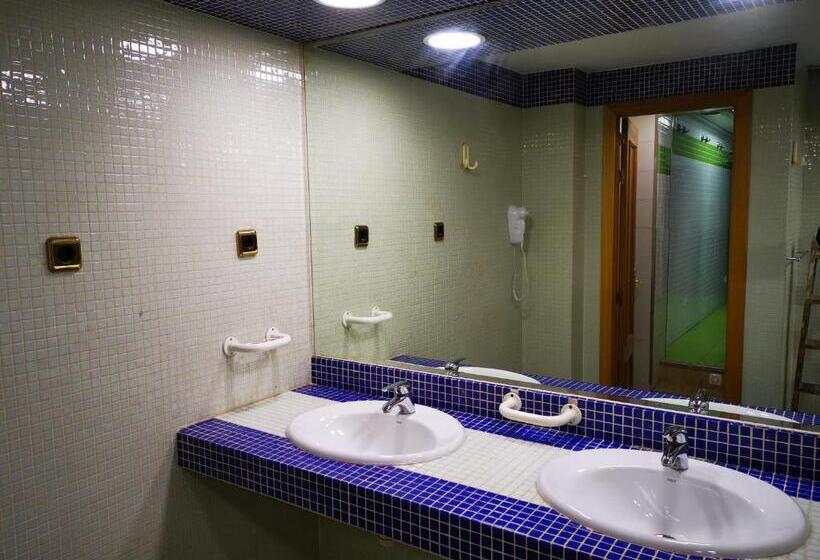 Номер Стандарт Совместная Ванная, Hostal Quinta Santillan