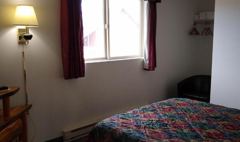 Family Suite, Ponderosa Motel