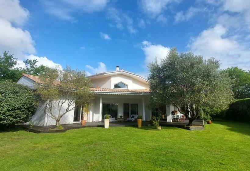 Дом 4 Спальни, Agréable Maison Sur Le Bassin D Arcachon