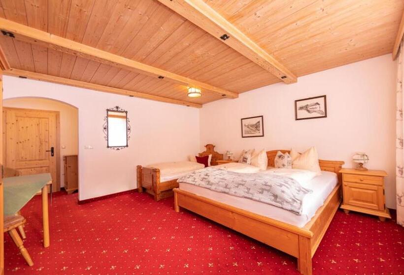 Номер Стандарт Трехместный, Alpenhotel Bergzauber