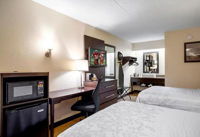 Номер Deluxe, Red Roof Inn Plus+ St Louis   Forest Park/ Hampton Ave 