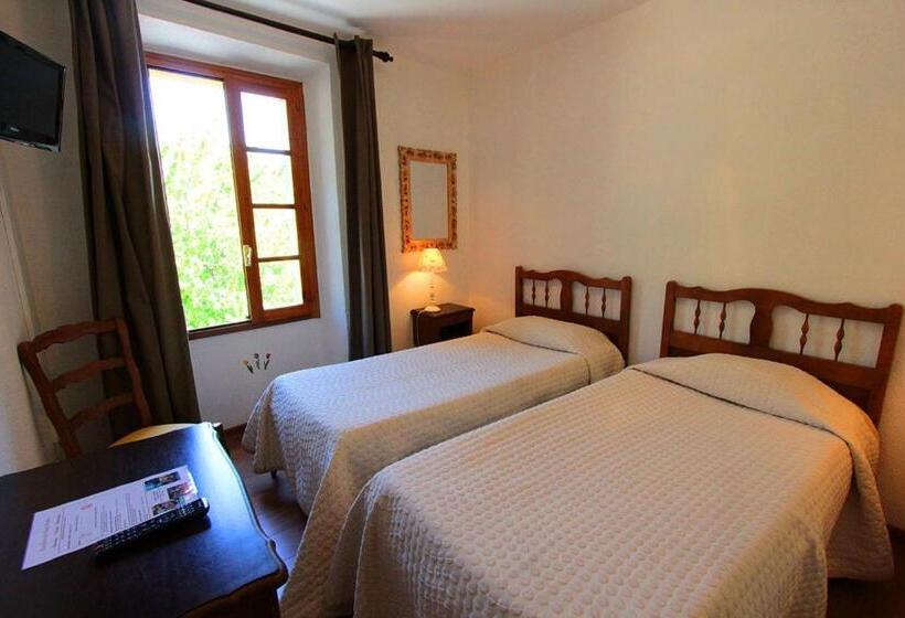 스탠다드 룸, Hostellerie Du Vieux Moulin