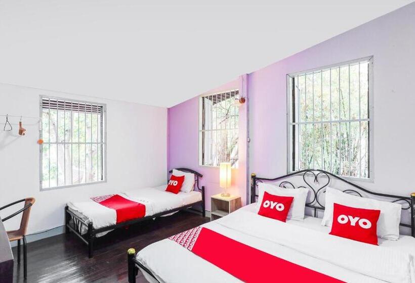سوییت سوپریور, Oyo Old Town Boutique Hostel
