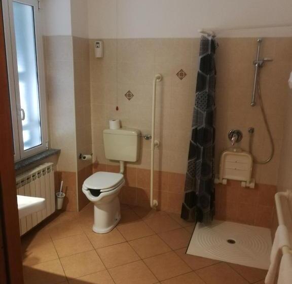 Номер Стандарт Адаптированный для Инвалидов, Albergo Della Stazione