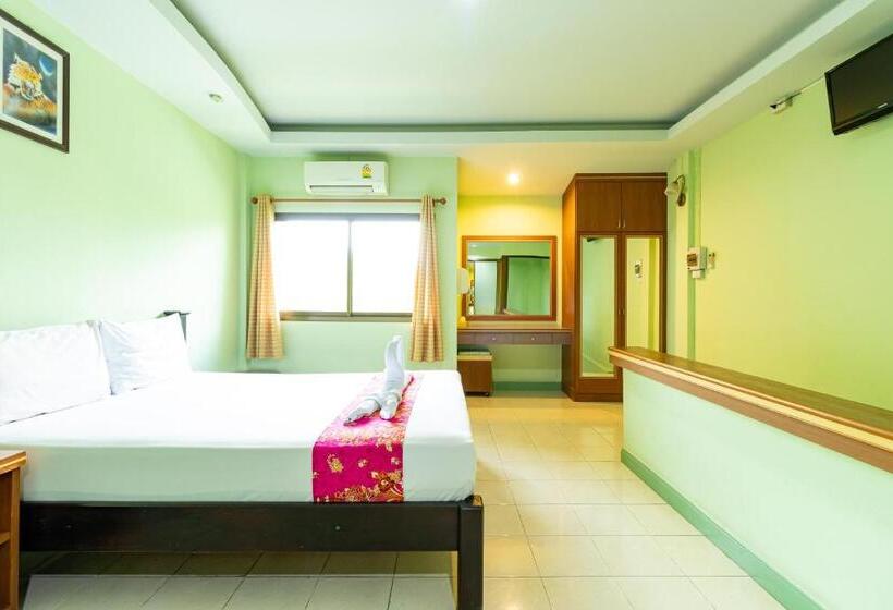 اتاق استاندارد, Khum Suk Resort