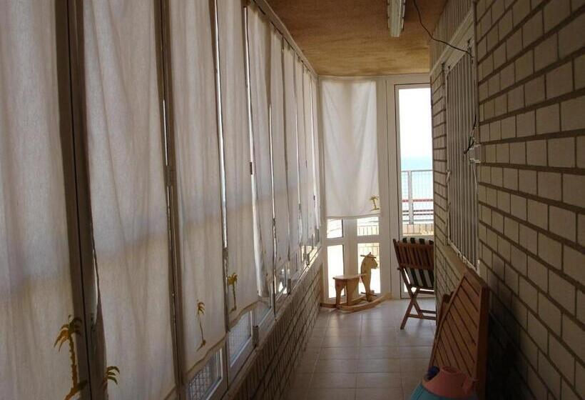 带3个卧室的公寓, Apartamentos Raymar