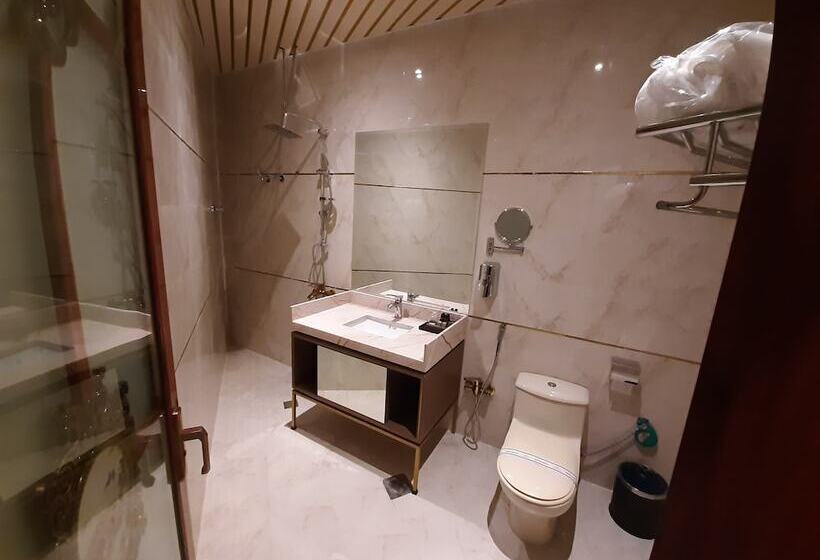 Семейный Номер, Qasr Alshamal