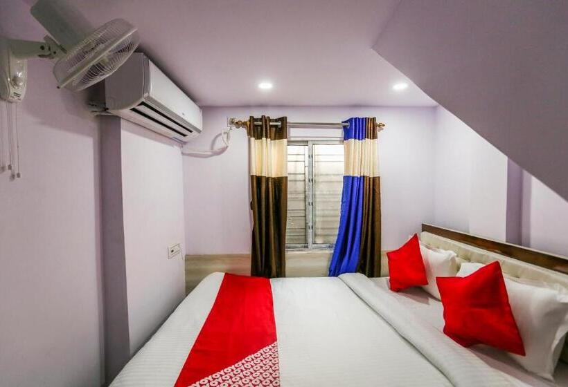 اتاق استاندارد, O Red Velvet Classic Near Netaji Subhash Chandra Bose International Airport