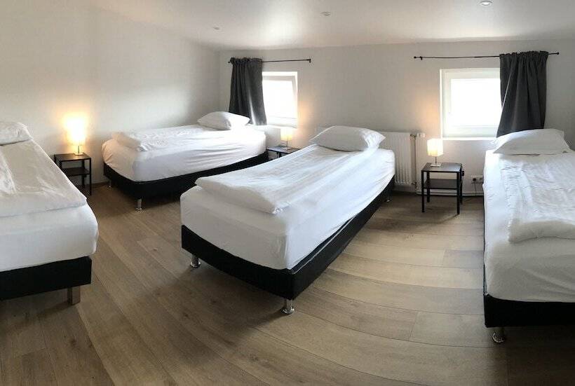4인용 스탠다드 룸, Blue Viking Guesthouse