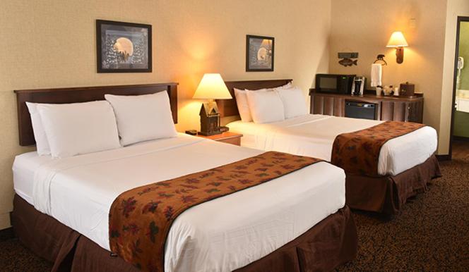 Номер Deluxe Кровать Кинг, Boarders Inn & Suites By Cobblestone Hotels In Waukon