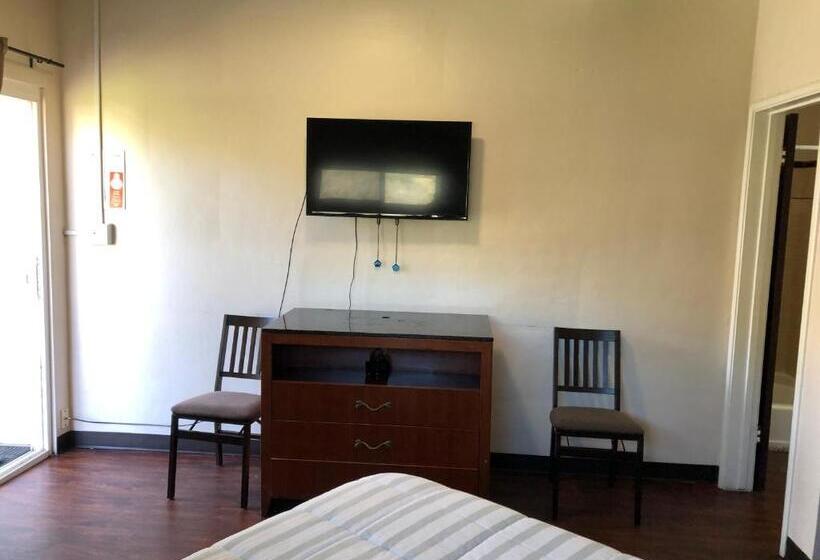 Номер Стандарт, Sierra Lodge Three Rivers