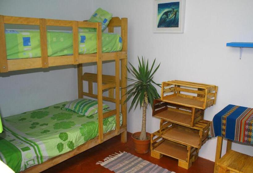 Кровать в Общей Комнате, Urcia Surf House