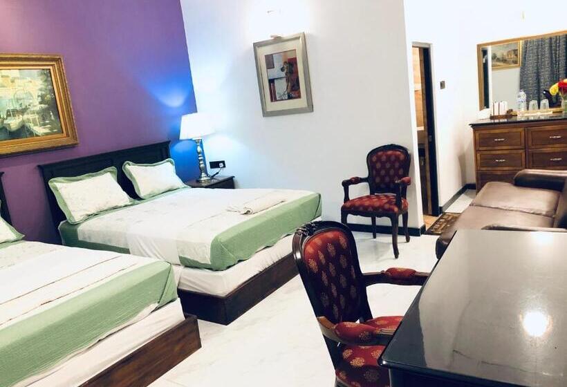 豪华家庭房间, Luxury Inn Matale