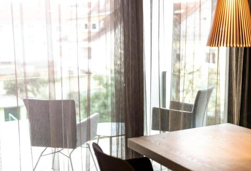 침실 1개 아파트, Primera Apartments