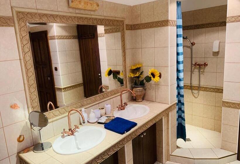 Четырехместный Номер Deluxe, Penzion Na Růžku