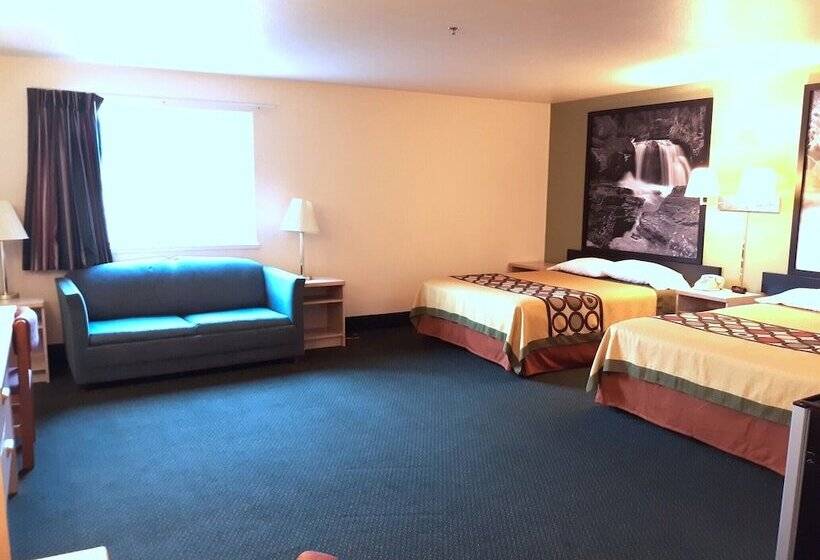 חדר דלוקס, Super 8 By Wyndham Hamilton