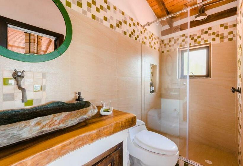 디럭스 룸 킹사이즈 침대, Kawa Mountain Retreat