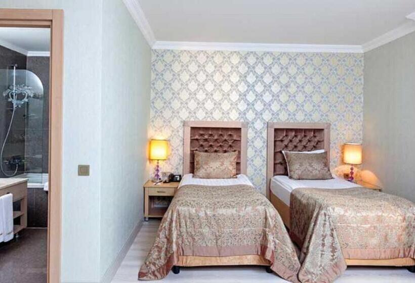 Вилла 3 Спальни, Amara Luxury Resort & Villas