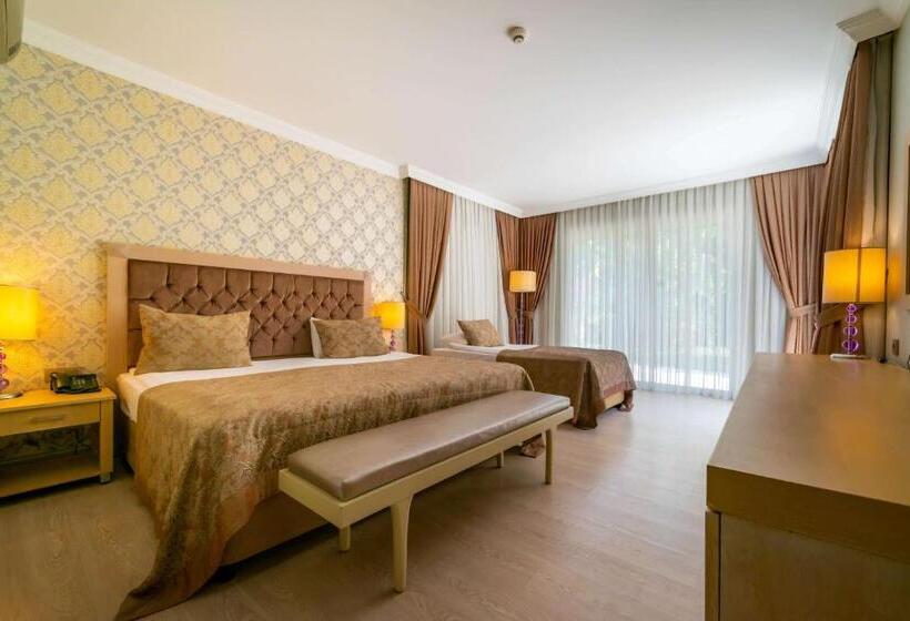 Вилла 3 Спальни, Amara Luxury Resort & Villas