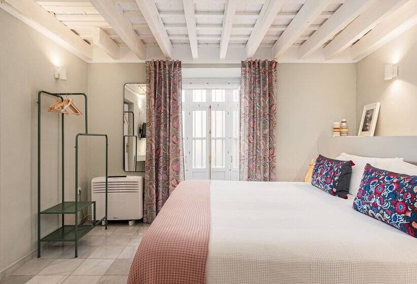 Economy Zimmer, Art Suites By Casa De Indias