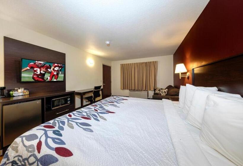 带大床的高级房间, Red Roof Inn Osage Beach  Lake Of The Ozarks