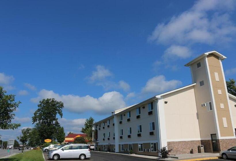 标准间, Super 8 By Wyndham Latham   Albany Airport