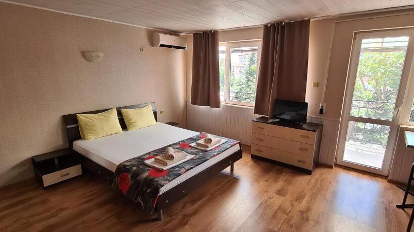 Студия Deluxe, Sineva Guest House