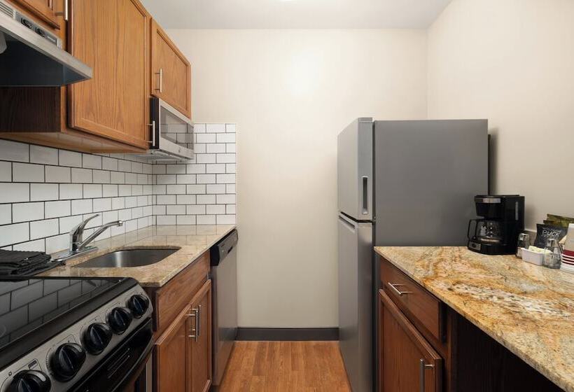 Люкс, Candlewood Suites St Louis St Charles By Ihg