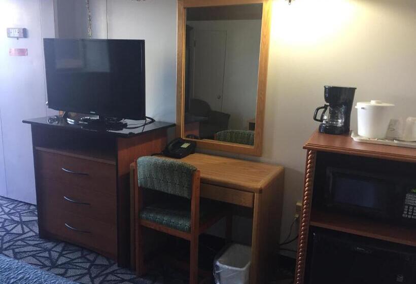 Номер Стандарт, Tomahawk Motor Lodge