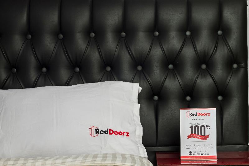 Номер Стандарт, Reddoorz Plus @ Guntur Raya Setiabudi