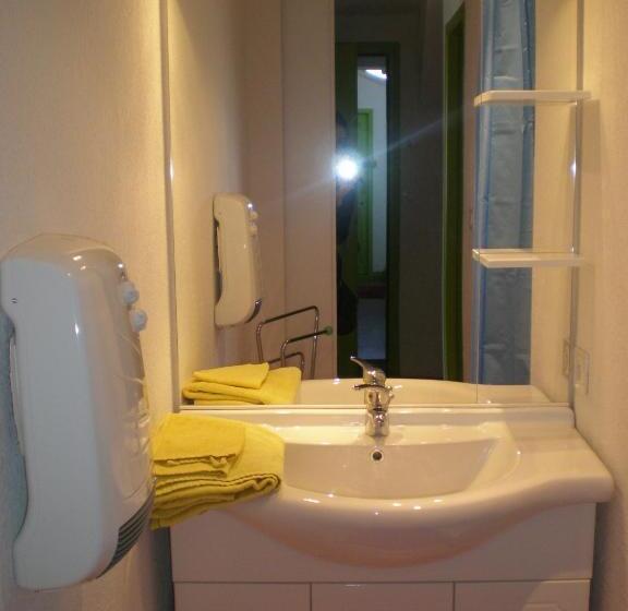 标准工作室, Appart Hotel De La Paix
