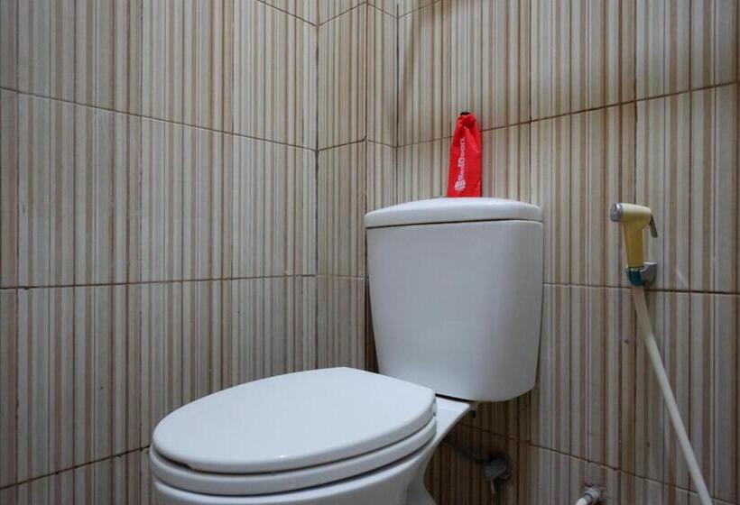 اتاق استاندارد, Reddoorz @ Hotel Bumi Palupy