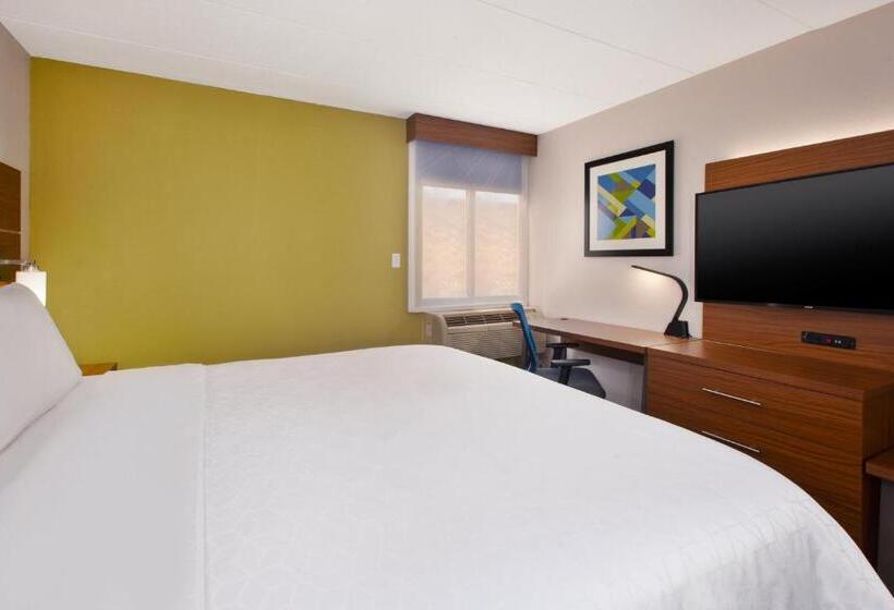 Стандартный Номер Кровать Кинг, Holiday Inn Express Fairfax Arlington Boulevard, An Ihg