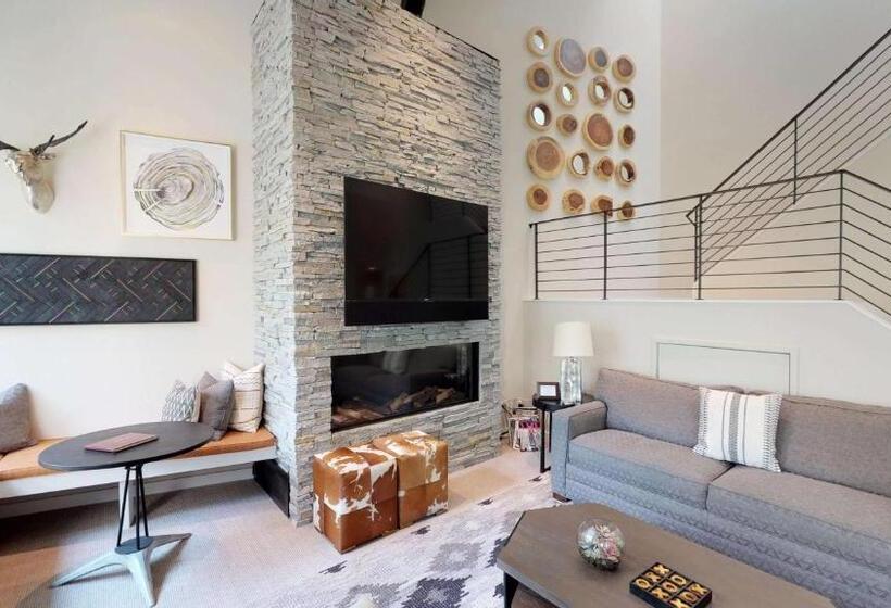 디럭스 룸, Vail Residences At Cascade Village, A Destination By Hyatt Residence