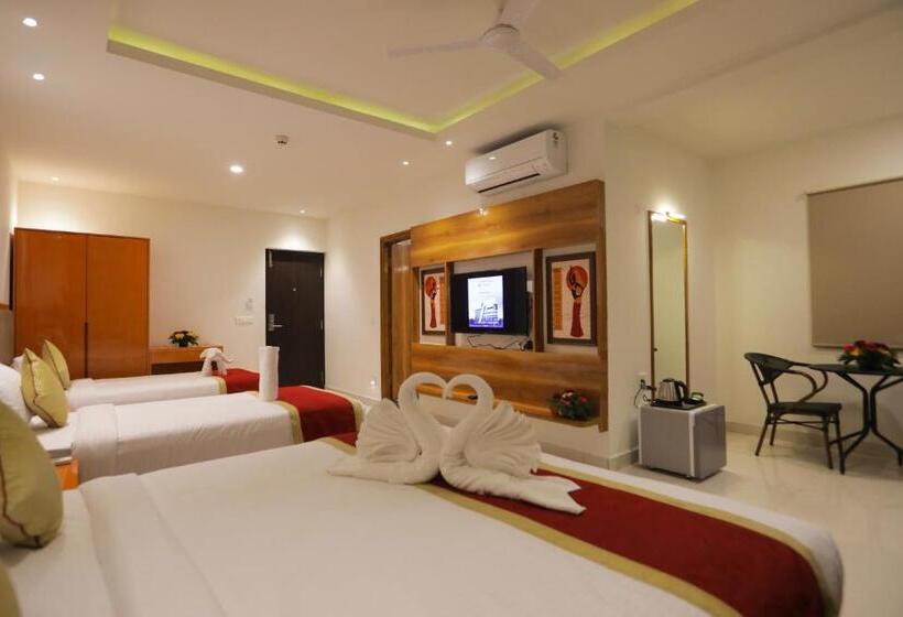 高品质的四人房间, V One Hotel Ambara Elite