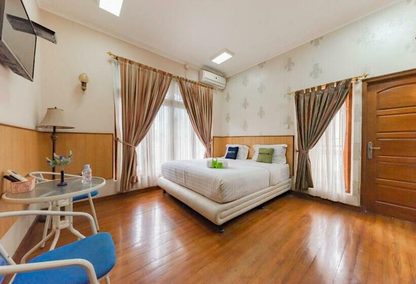 디럭스 룸, Urbanview Hotel Villa Surya Bandung