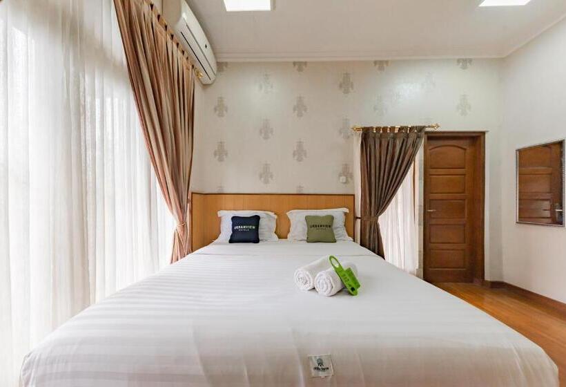 디럭스 룸, Urbanview Hotel Villa Surya Bandung