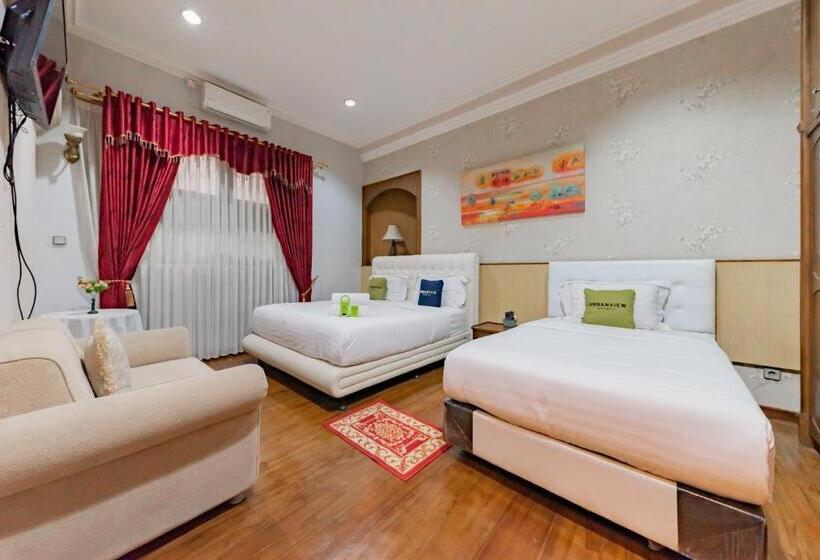 스위트, Urbanview Hotel Villa Surya Bandung