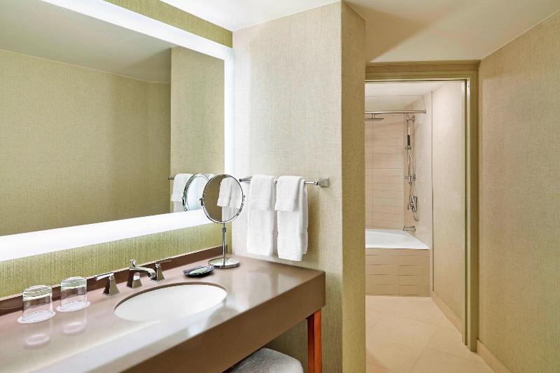 Cameră Standard cu Priveliști, The Westin San Diego Bayview