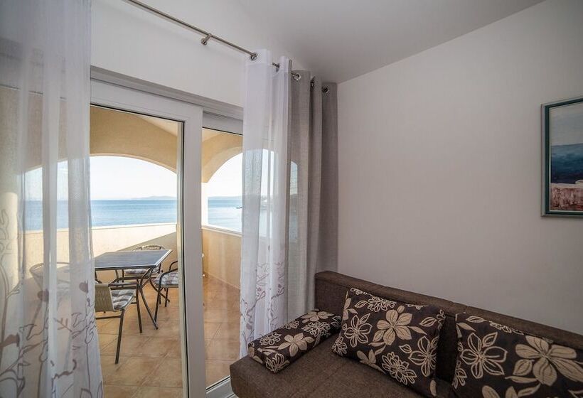 דירת חדר, Apartments Villa Sea