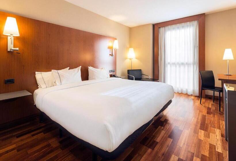 Номер Superior, B&b Hotel Zaragoza Los Enlaces Estación