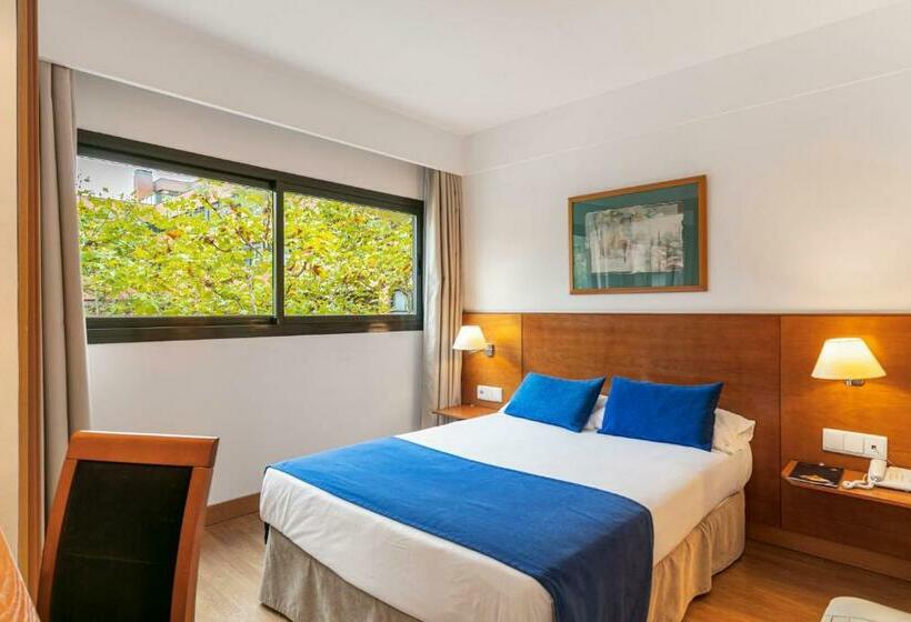 Номер Стандарт, Sercotel de Los Reyes