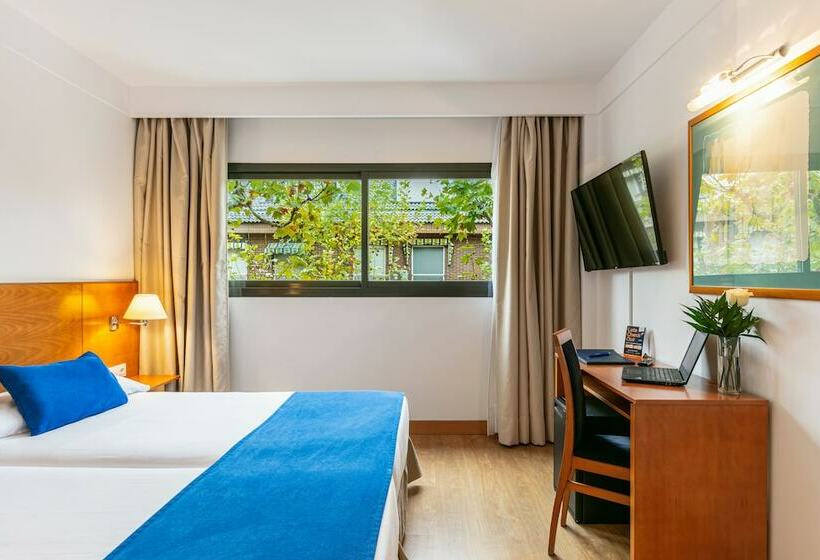 Номер Стандарт, Sercotel de Los Reyes