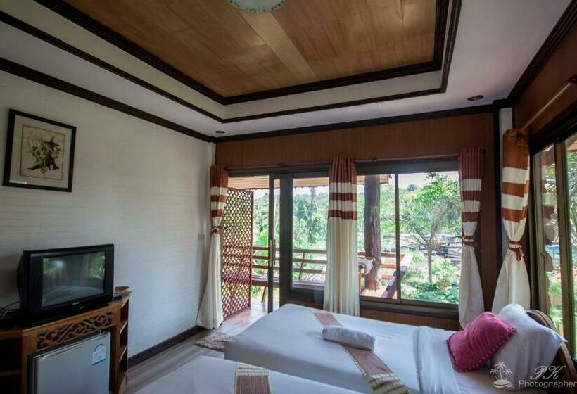 Номер Superior, Suanya Kohkood Resort And Spa