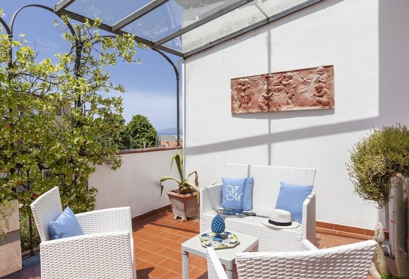 标准间带露台, Villa Maresca B&b