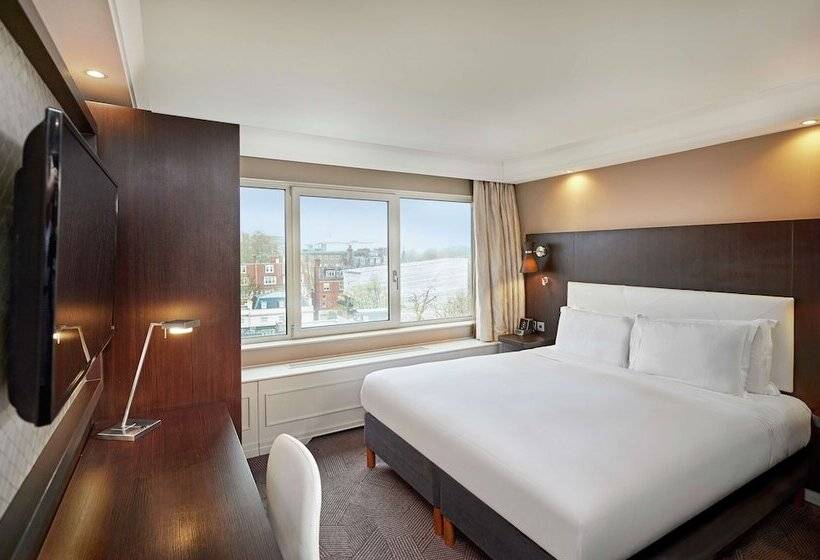 Номер Deluxe, Doubletree By Hilton Hotel London   Hyde Park
