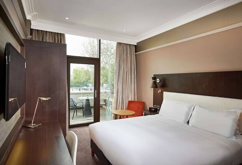 Номер Deluxe с Балконом, Doubletree By Hilton Hotel London   Hyde Park