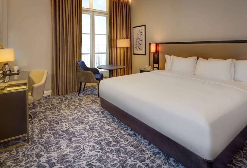 Семейный Номер, Hilton London Euston
